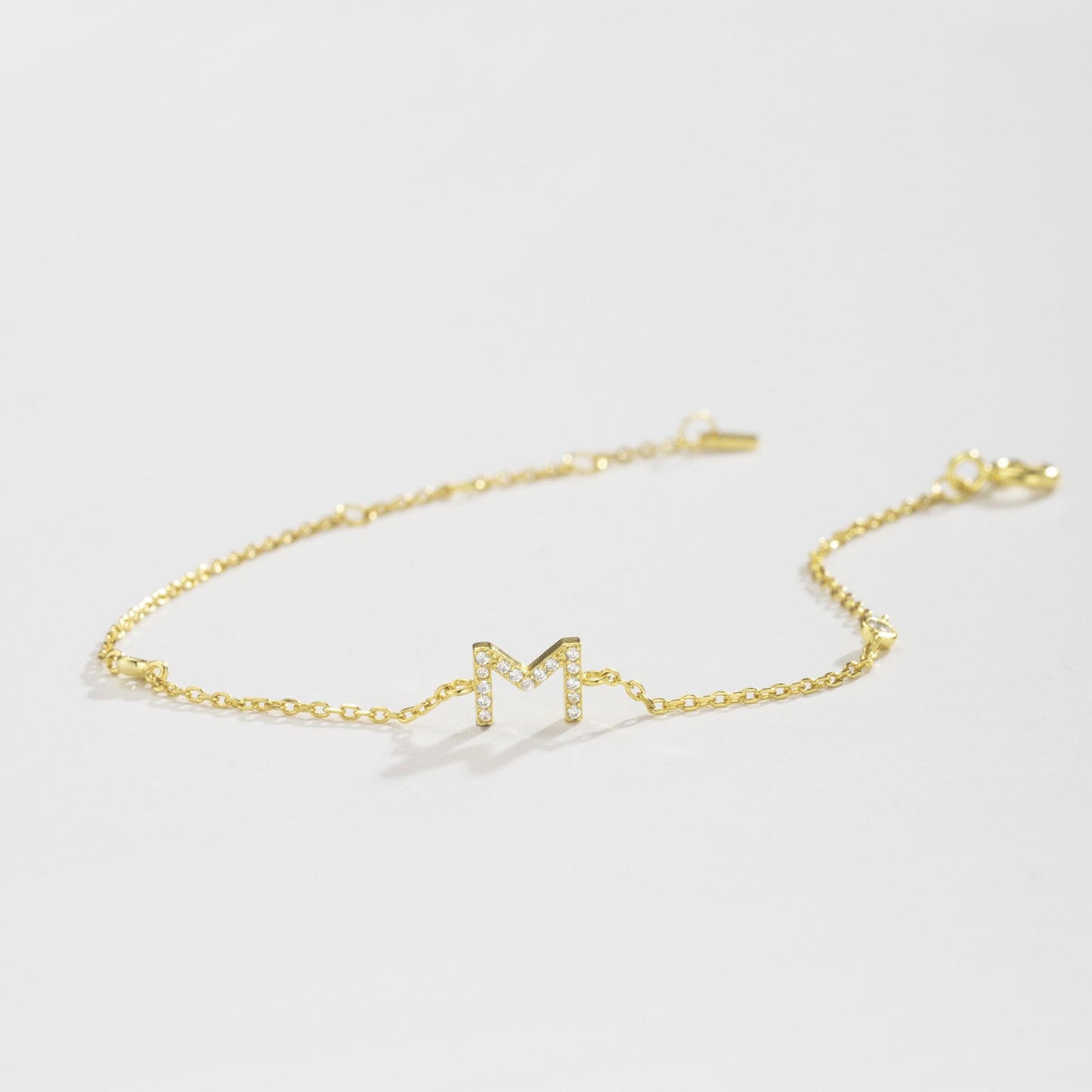 INITIAL BRACELET-GOLD