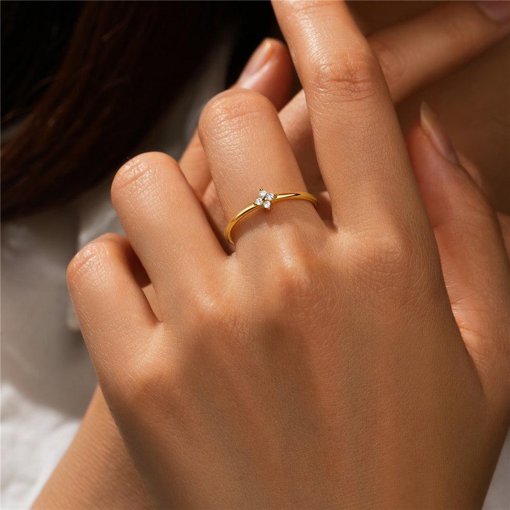 FLOWER RING GOLD