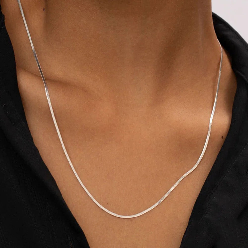 SERINA NECKLACE SILVER