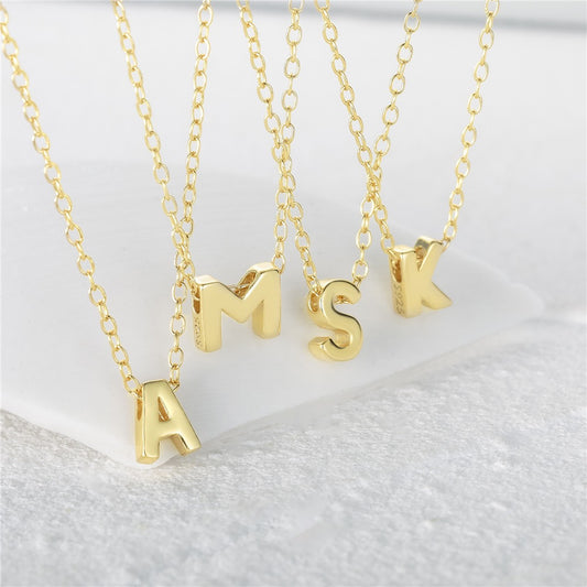 CLASSIC INITIAL NACKLACE